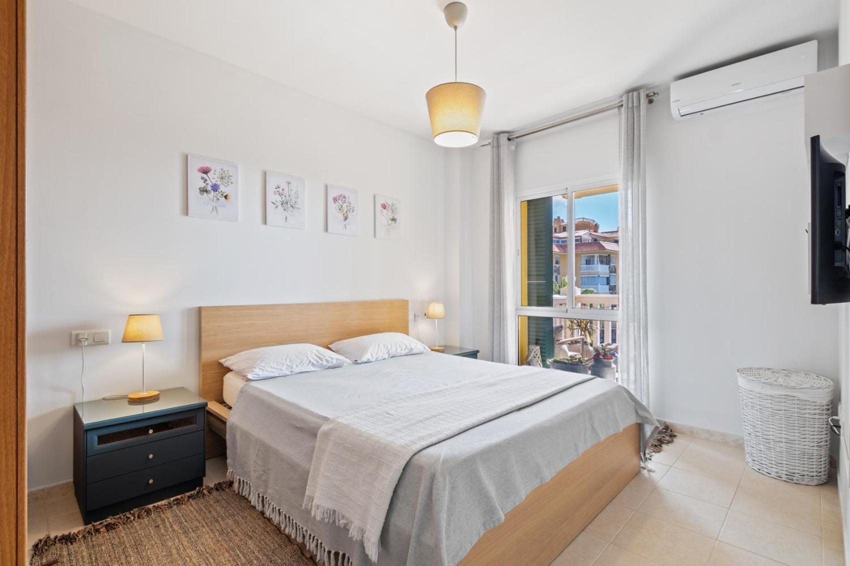Magic Stars Apartments 푸엔히롤라 외부 사진